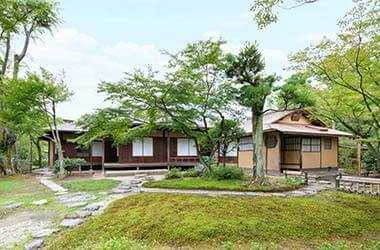 National Treasure Joan Teahouse (Japanese Garden Urakuen)